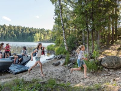 Campa med båten i sommar
