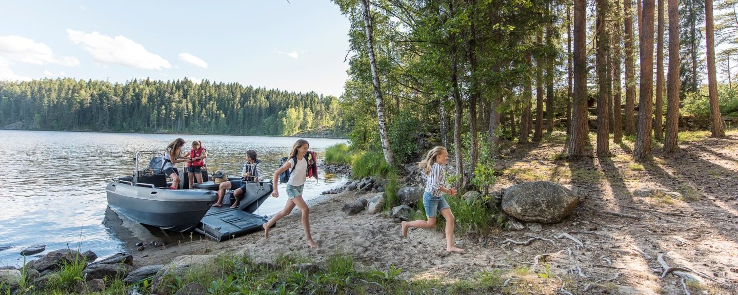Campa med båten i sommar